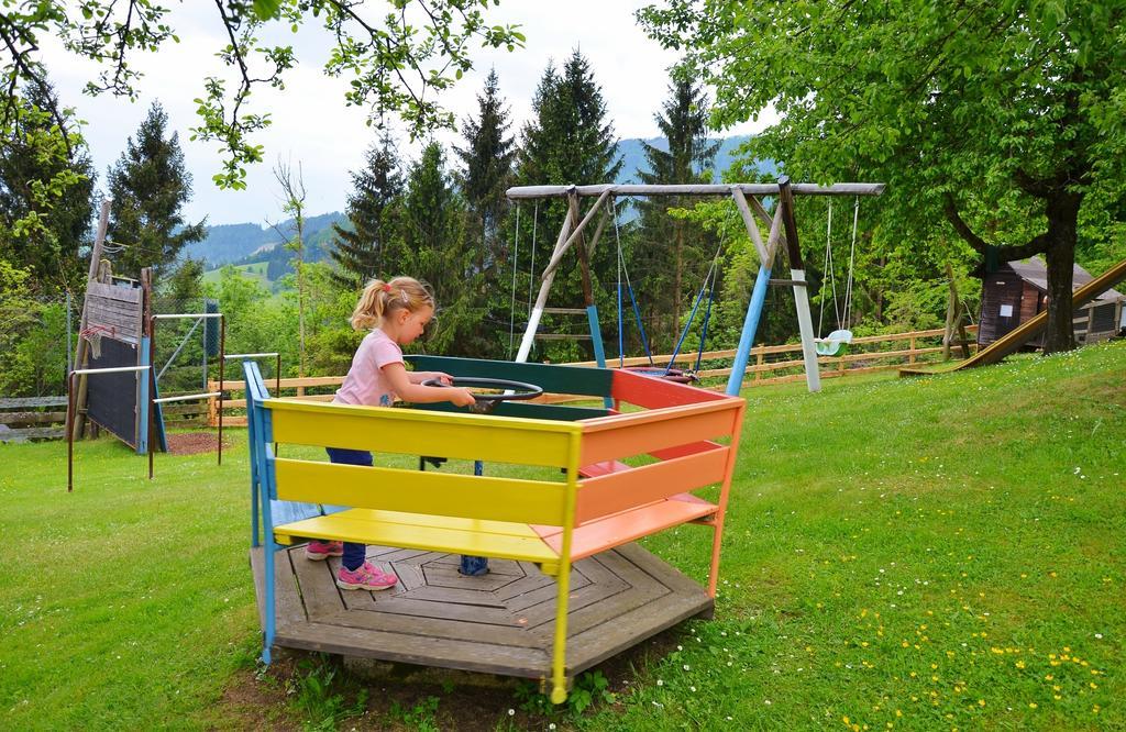 Ferienwohnungen Perhofer Birkfeld Exterior foto